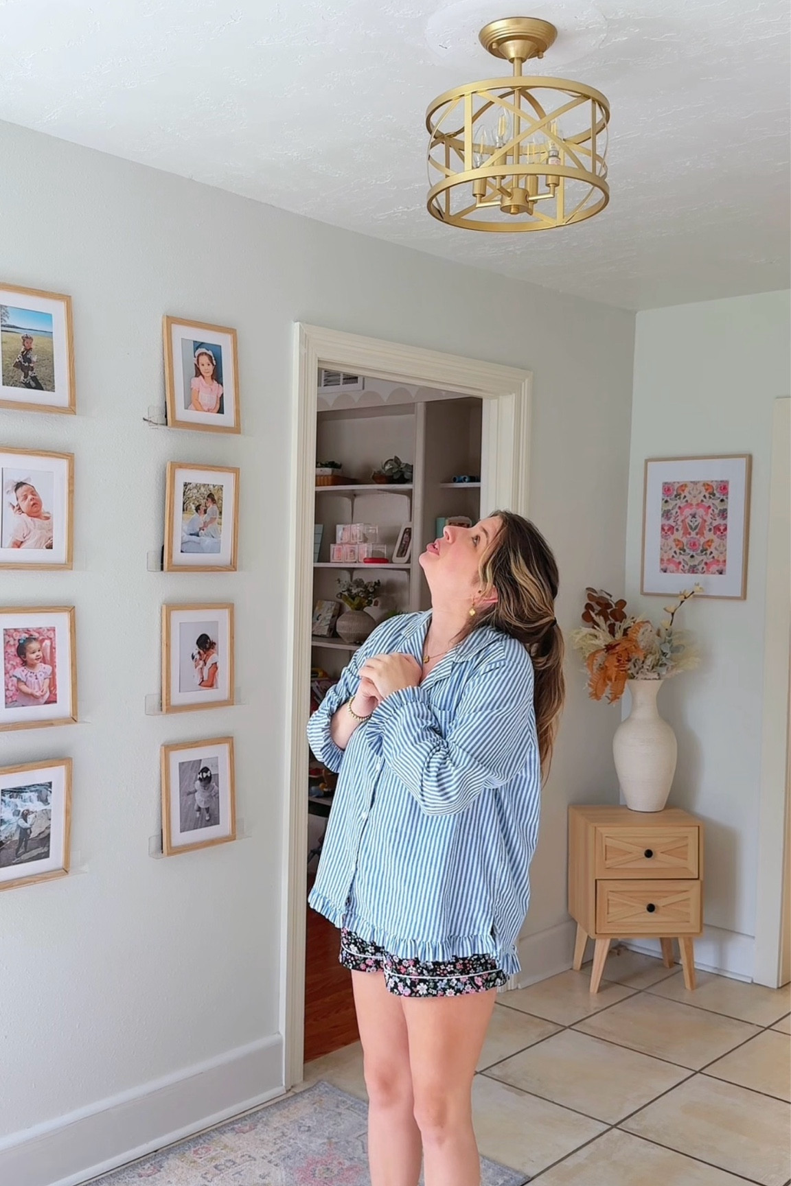 Home updates and home improvement time 🖤🔨🪞🏡

#LTKmomlife #LTKSaleAlert #LTKHome