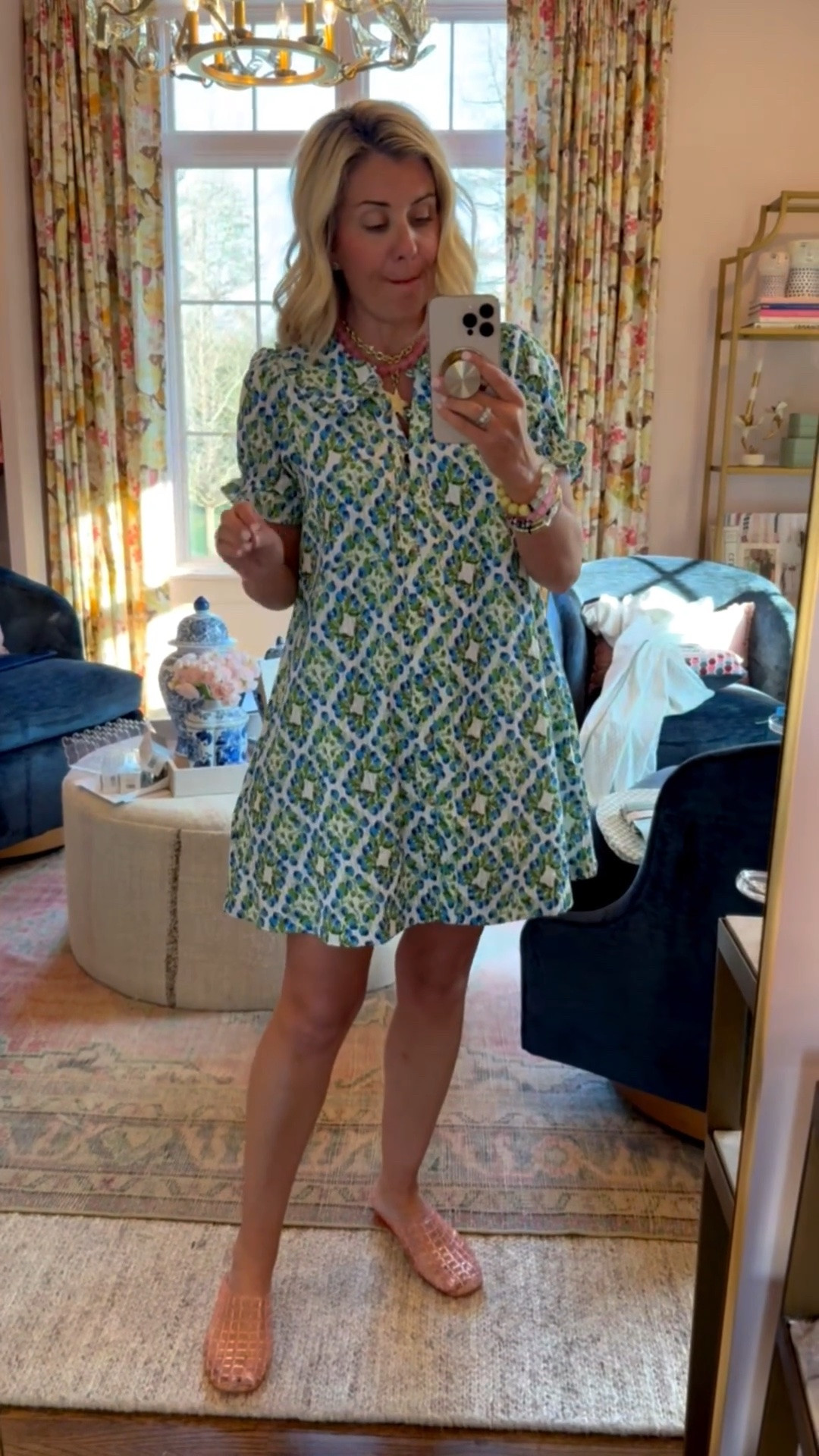 I have this dress in another color and it’s a yes! It’s flowy & has pockets. I’m in a size small for length and 8 tts in the shoes. ￼

*Use my code CATHERINE20 for 20% off Orders of $100+ at Anthropologie



#LTKgrwm #LTKmomlife #LTKOver40