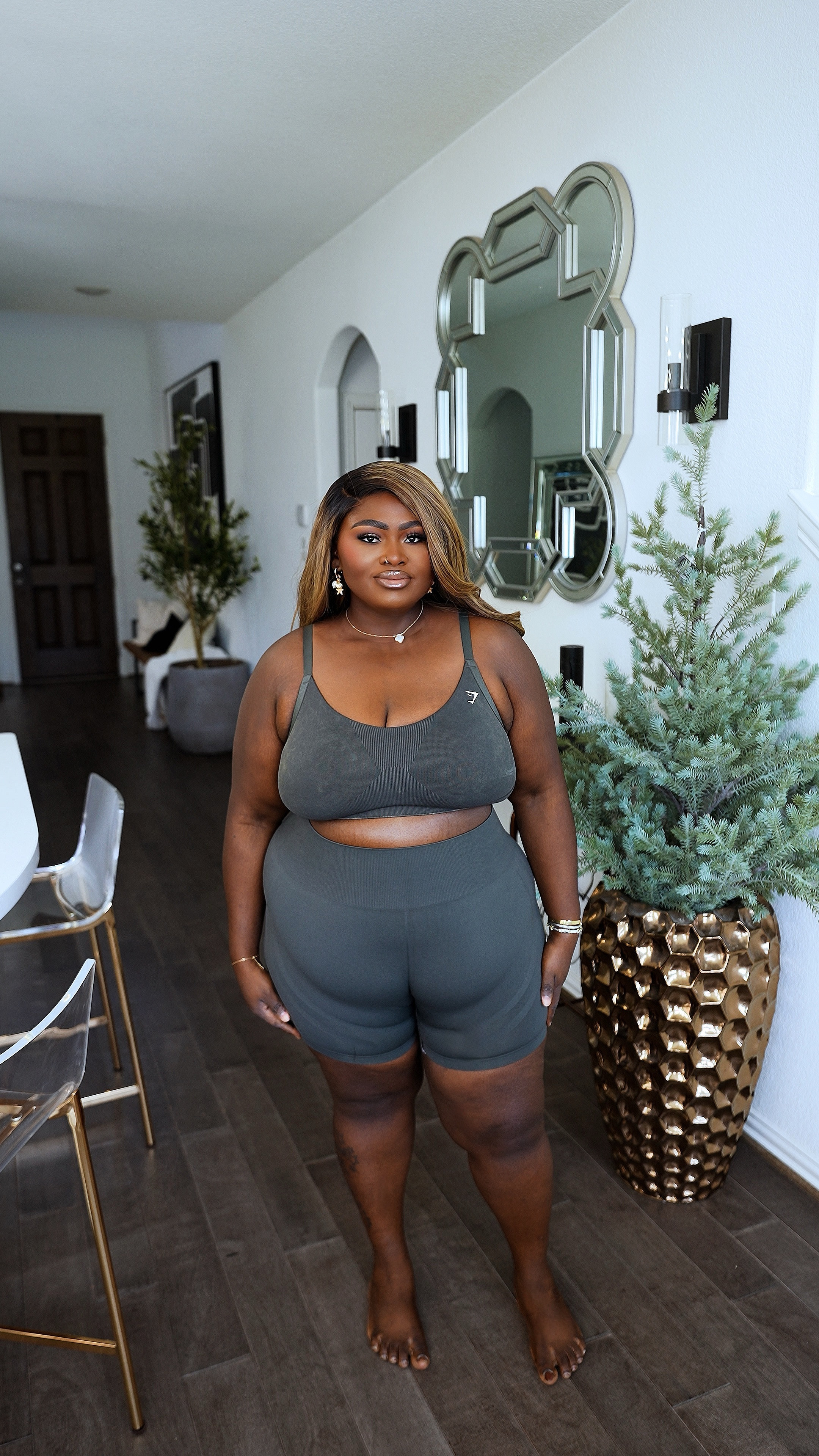 @gymshark workout outfit try on haul! I’ve started going to the gym so it’s only right I get cute outfits to match the vibes! 

.
.
.
.
.
.
.
#gym #gymlife #gymoutfits #outfits #plussizefitness #explore #viral #dallasinfluencer #fashion #fyp #trendingreels #gymshark 

What to wear to the gym 
Gym outfits for plus size babe 
Gym outfits for curvy girls 
Curvy girls outfit

#LTKPlusSize #LTKActive #LTKFindsUnder100