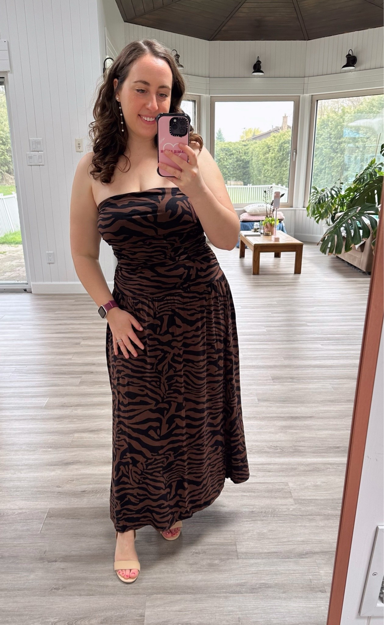 A new tube dress style from Old Navy! I loved this, literally so cute in this print but they had black as well. I got a size medium!

#LTKsummer #LTKdresses #LTKcanada