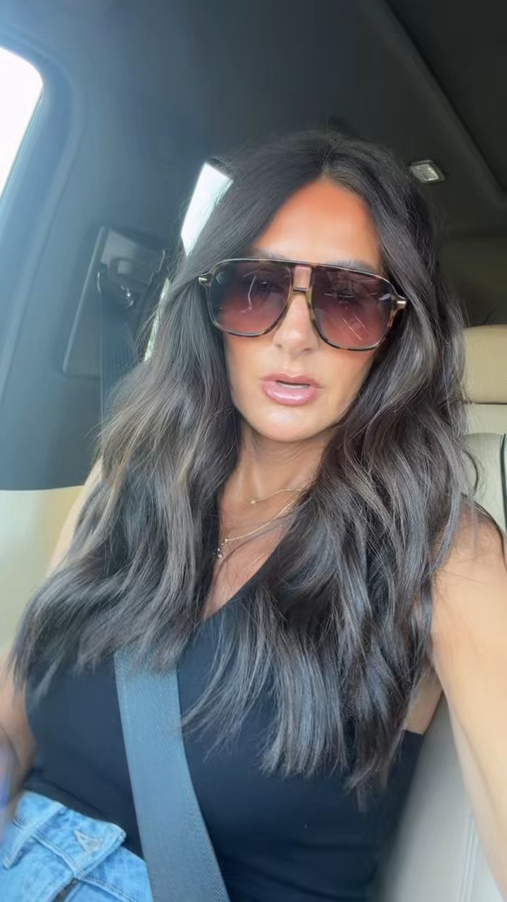 Ootd | floating diamond necklace | aviators

#LTKgrwm
