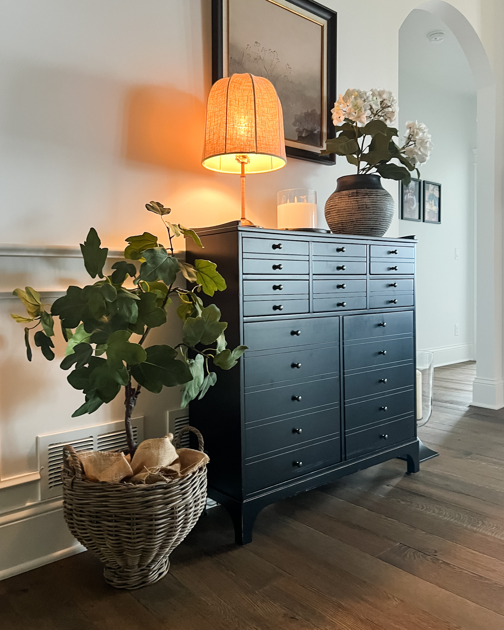  
This basket is so good for your small trees. It adds warmth and texture to your home. Add some whimsy to your space with a fun lamp shape and interesting texture through accessories.
 

#LTKSeasonal #LTKFindsUnder100 #LTKHome