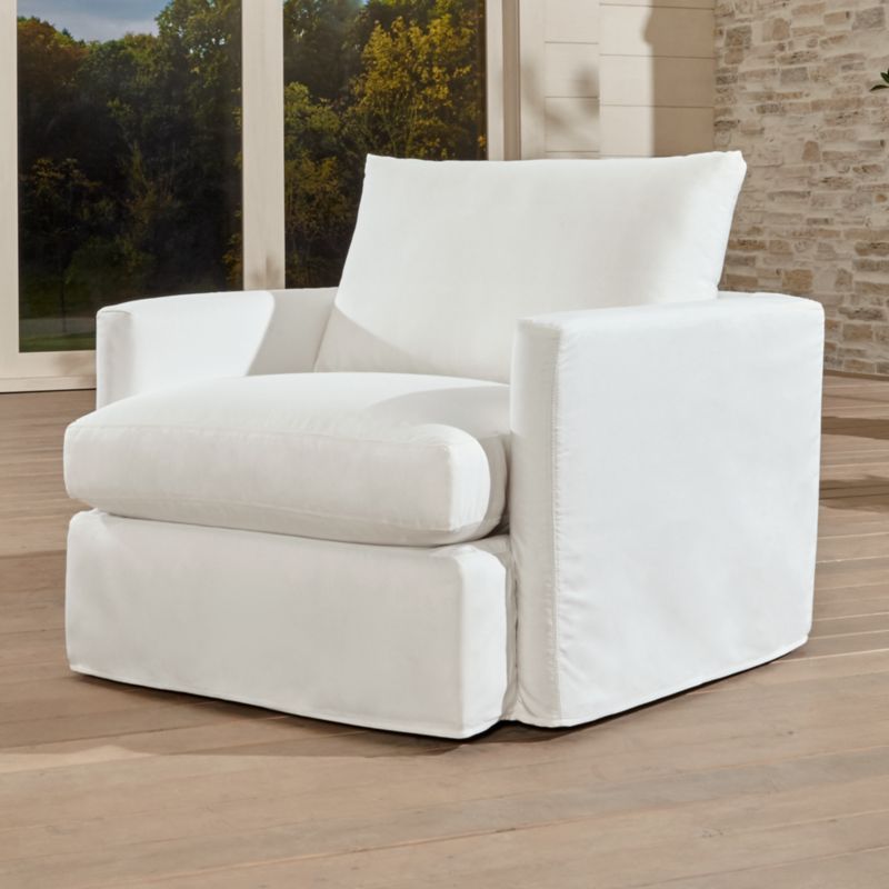 Lounge II Upholstered Outdoor Swivel Chair | Crate & Barrel