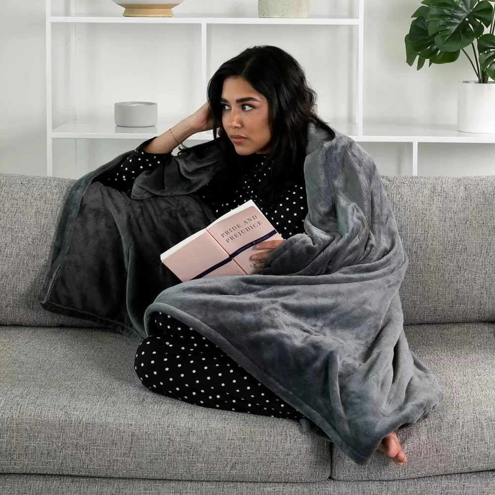 Heated Cozy Throw，Gray Plush | Walmart (US)