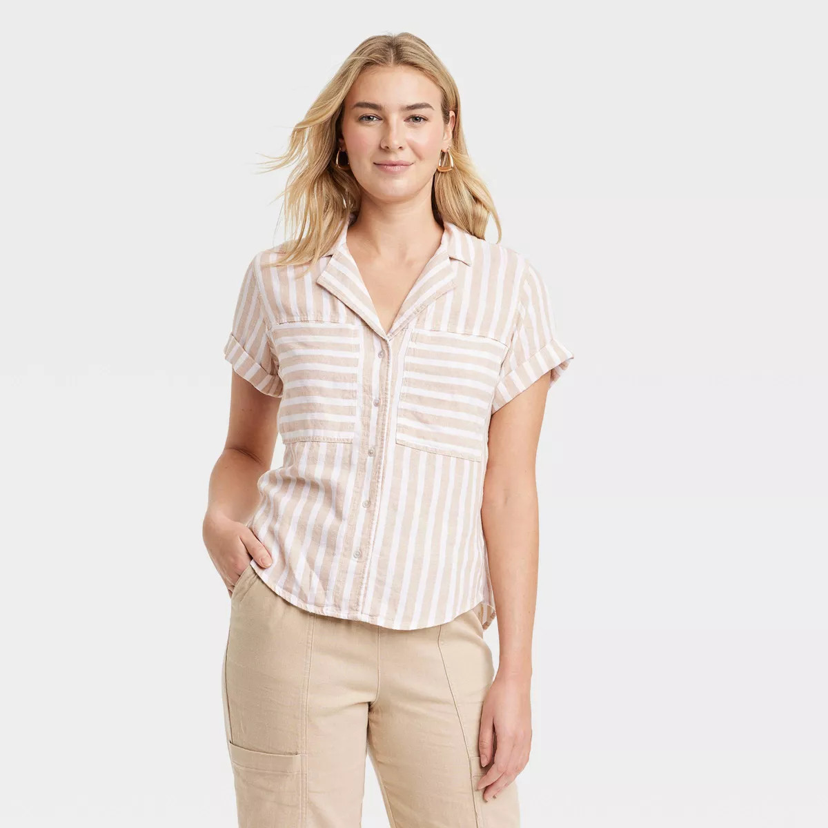 Women's Short Sleeve Collared Button-Down Shirt - Universal Thread™ | Target