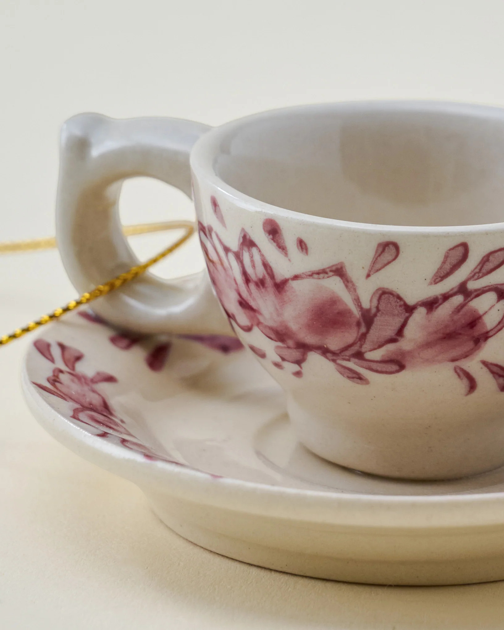 Heirloom Noel Tea Cup Ornament | Magnolia