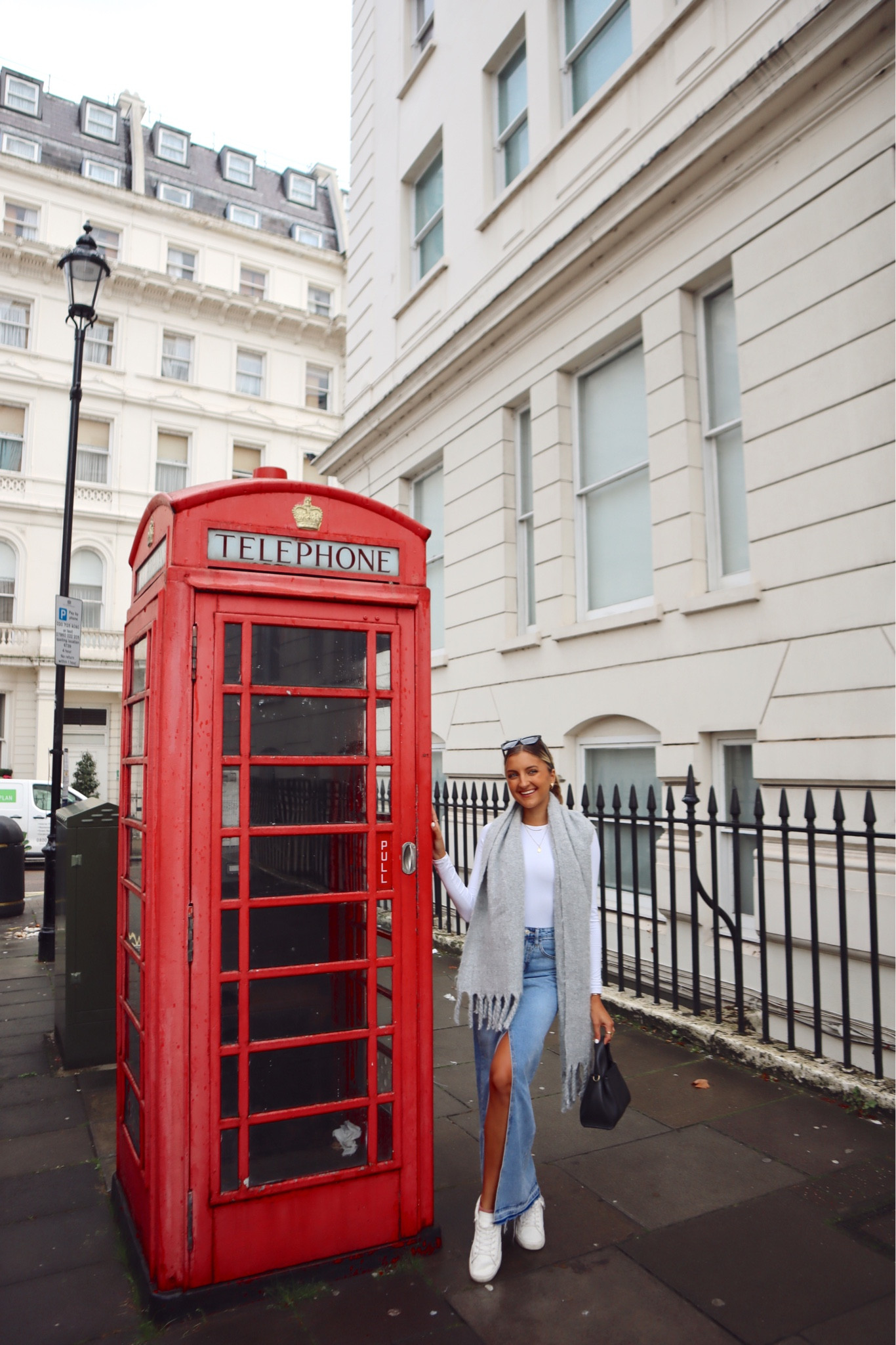London outfit of the day. Perfect fall outfit for Europe 