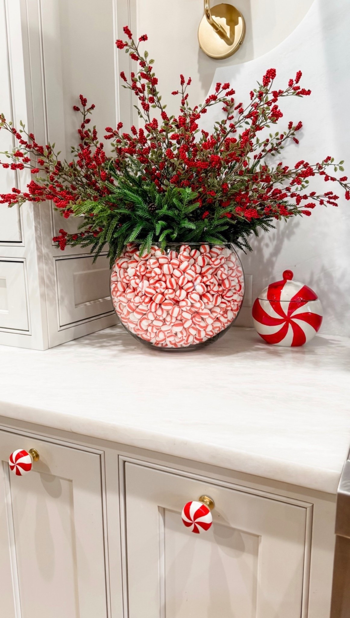 Candycane centerpiece!

#LTKHome #LTKHoliday #LTKSeasonal