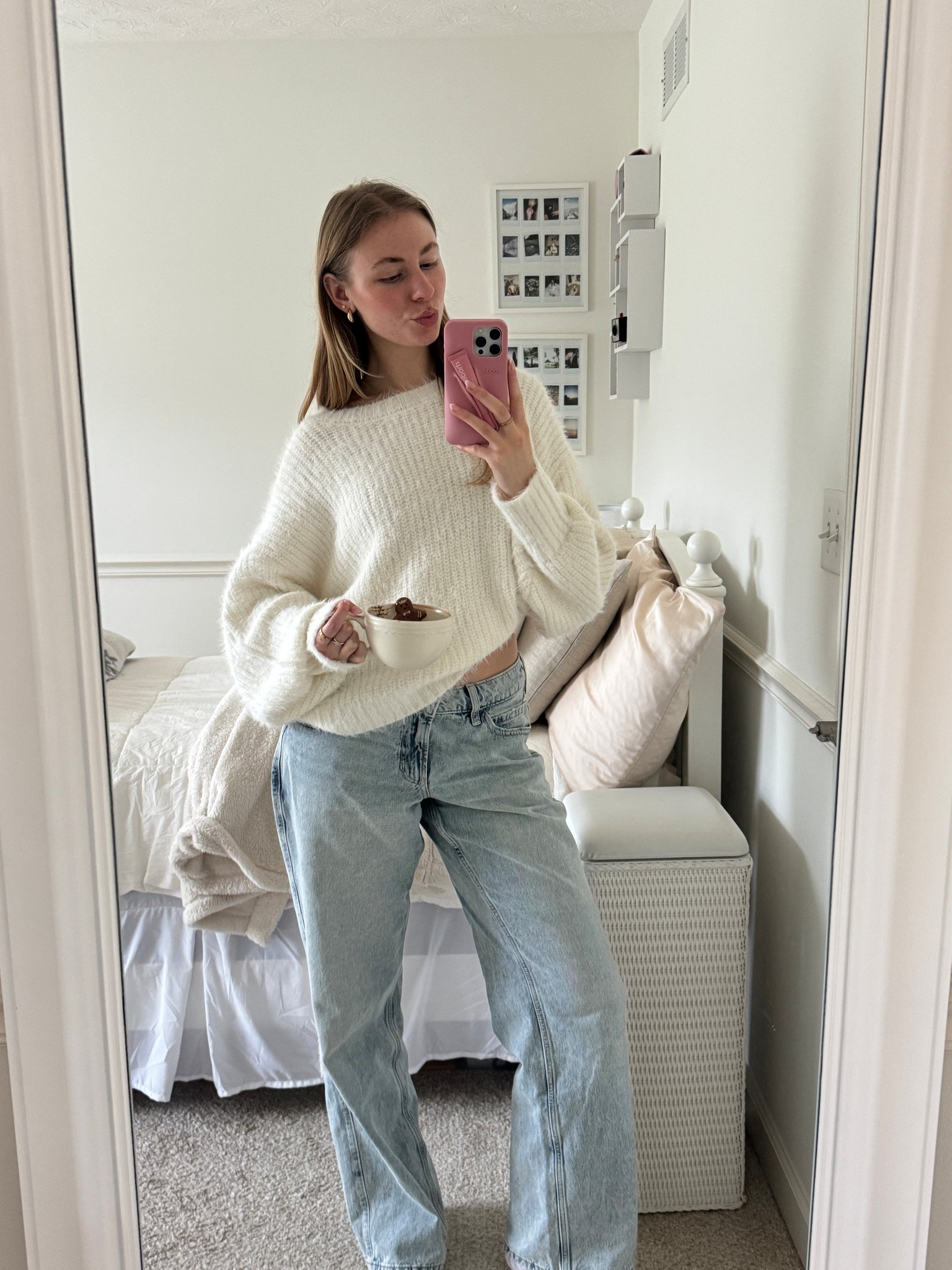 Thanksgiving 2025 ootd <3 

#thanksgiving #thanksgivingdinner #thanksgivingdinneroutfit #dinneroutfit 

#LTKGiftGuide #LTKootd #LTKHoliday