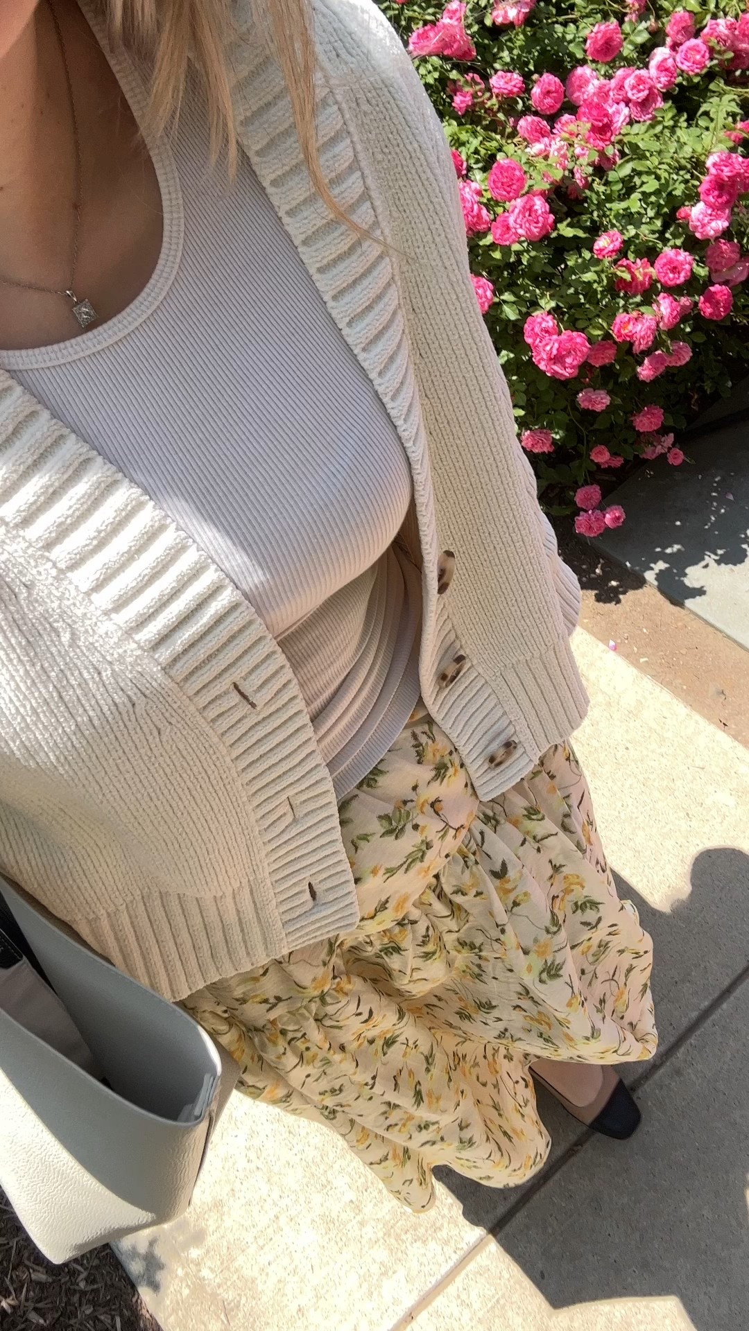 Spring/summer outfit 28/30🐝 i wear size xs in all items

#LTKSummerEdit #LTKSaleAlert #LTKPetite