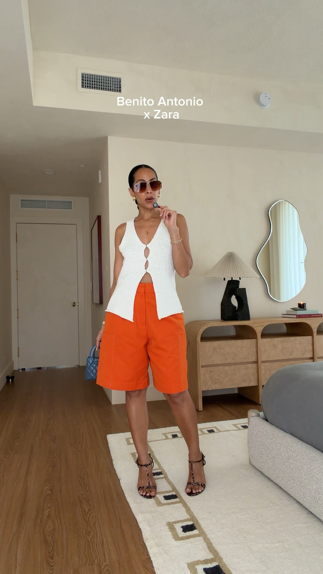 styling the cargo shorts from the Antonio Benito x Zara collab. I’m 5’5” and wearing size 29 (in mens)