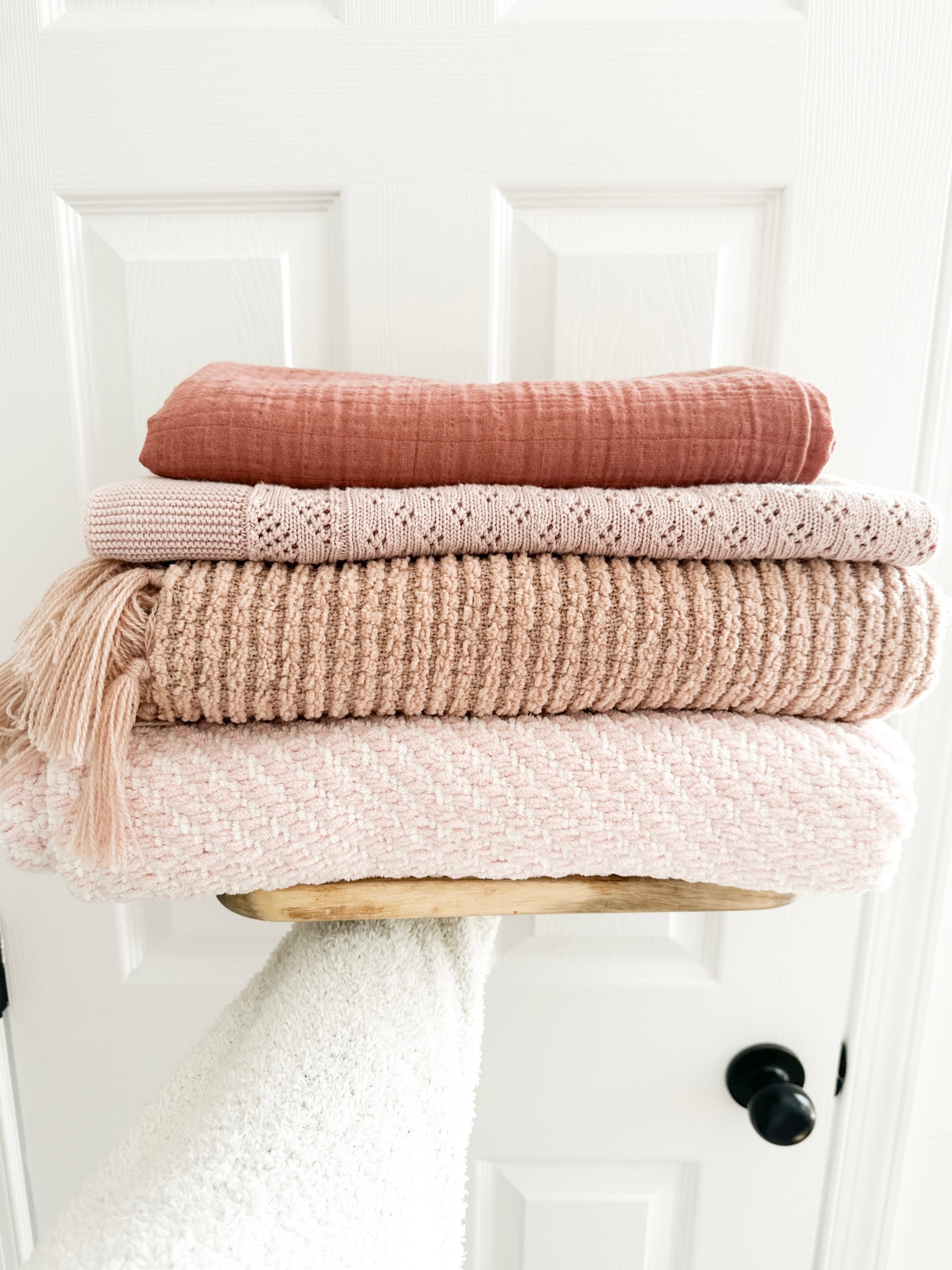 Nesting 🤍

#LTKbump #LTKhome #LTKbaby