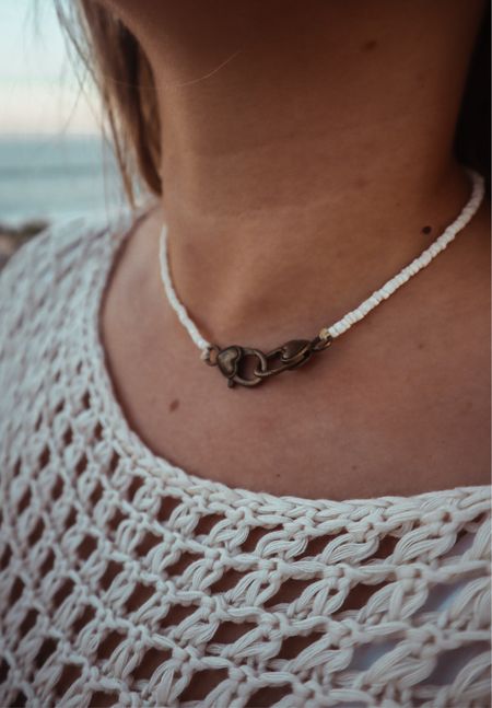 Another favorite summer to fall piece✨ Layers so well when you flip it around or wear it solo with the antiqued pieces in the front. 
#jewelry #accessories #gift #giftidea #necklace #choker #coastal


#LTKfindsunder50 #LTKstyletip #LTKGiftGuide