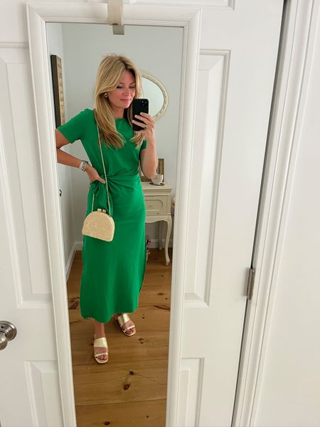 The gold and green combo is so good! This dress is Pippa from Sezane. I’ve also linked a couple from J. Crew along with some sandal & bag options. 

#JCrewsale
#greensummerdress
#goldsandals

#LTKSaleAlert #LTKStyleTip #LTKSeasonal