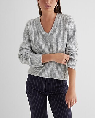 London V-Neck Oversized Sweater | Express
