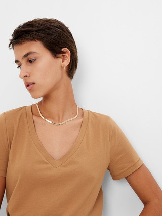 100% Organic Cotton Vintage V-Neck T-Shirt | Gap (US)