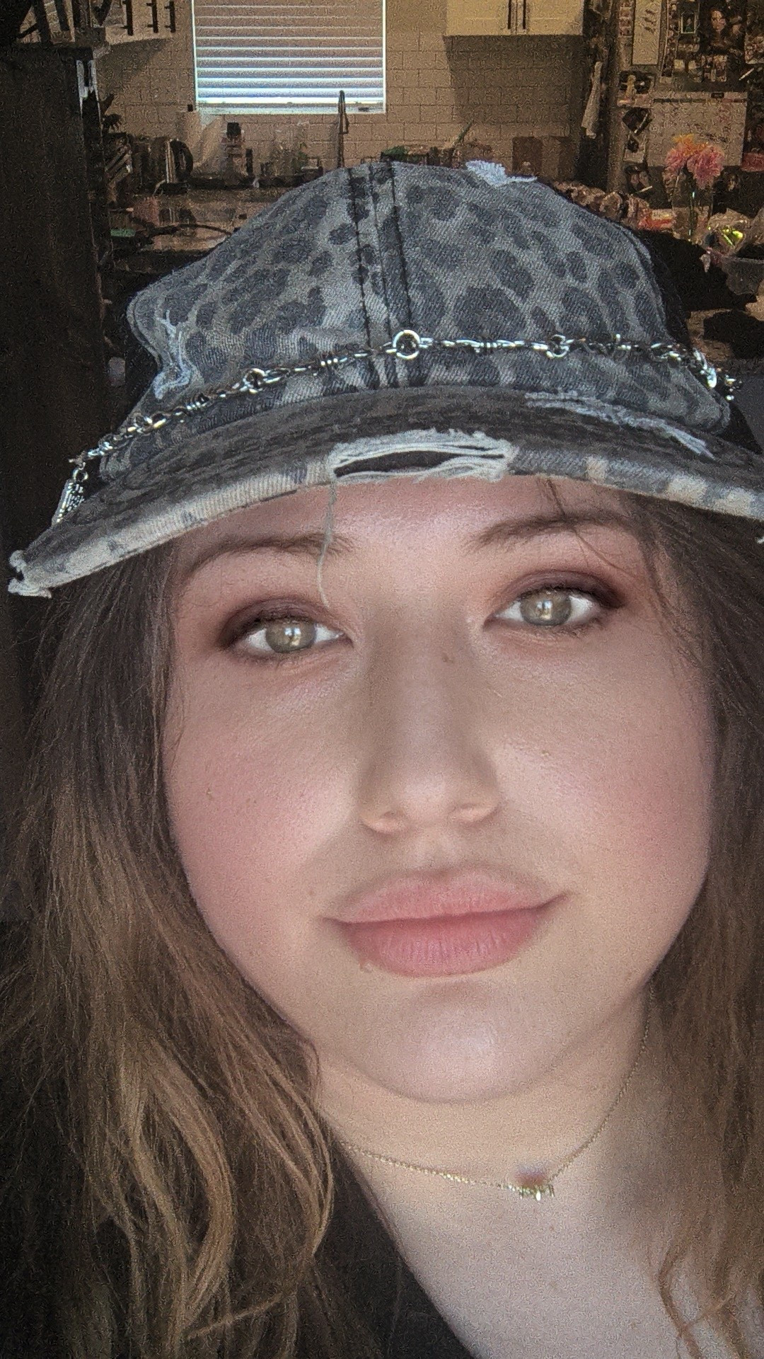 Love this cowboy chain ⛓️‍💥 

#LTKPlusSize #LTKdayinmylife #LTKootd