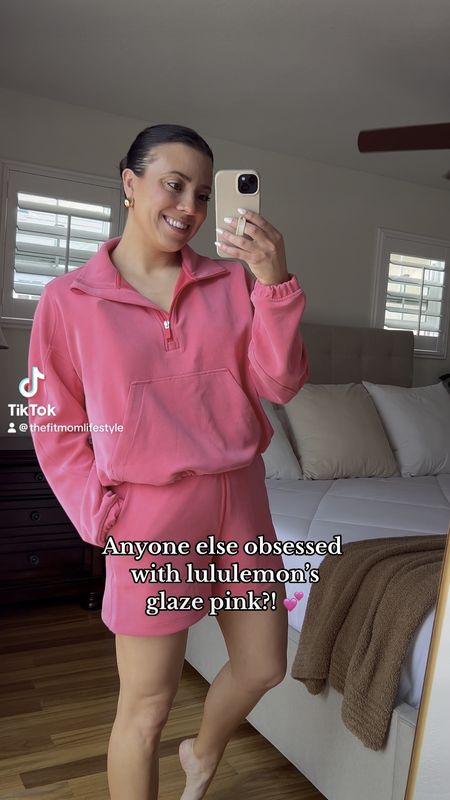 Loving Lululemon’s glaze pink 💕

#LTKfindsunder100 #LTKfitness #LTKVideo