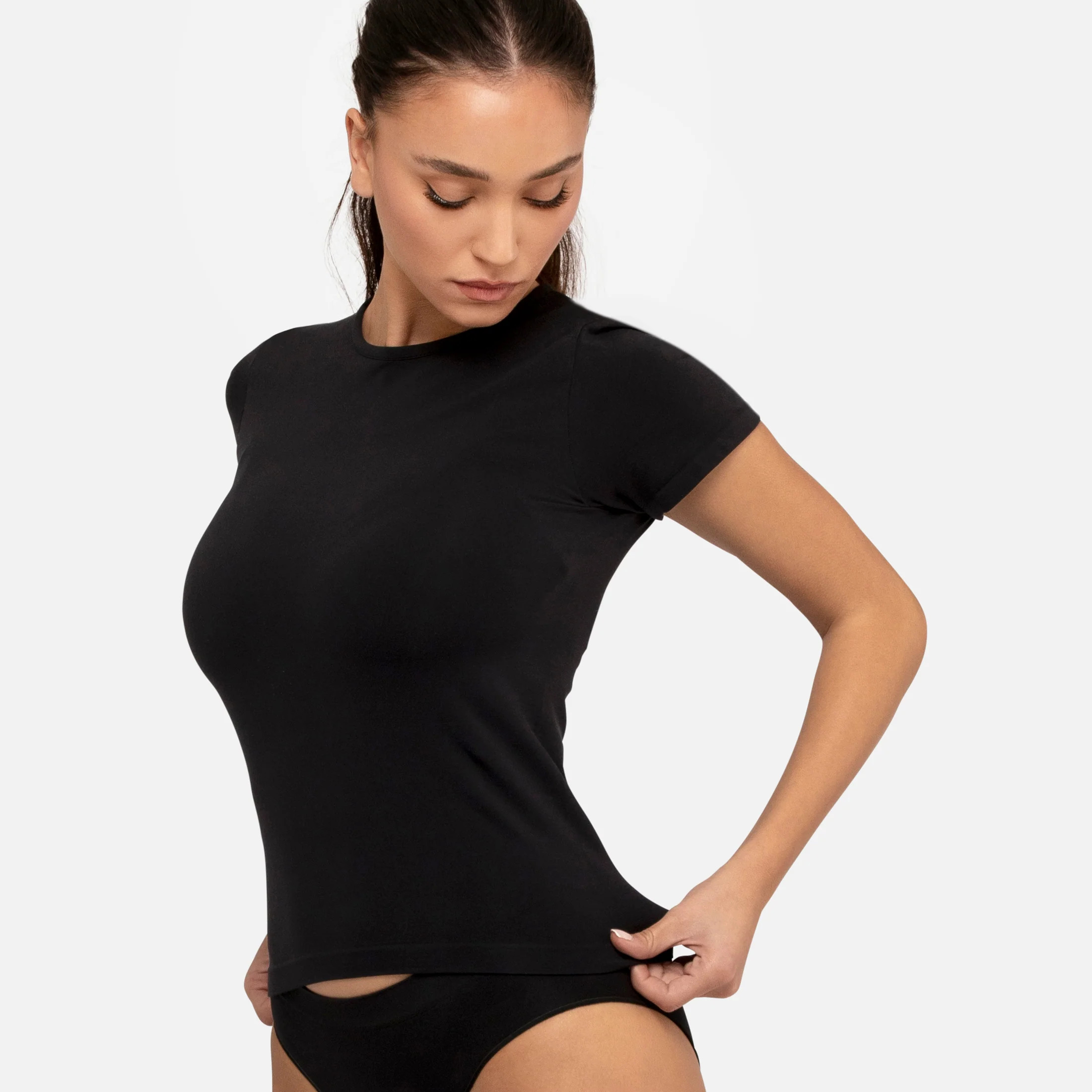 The Perfect T-Shirt | Underoutfit