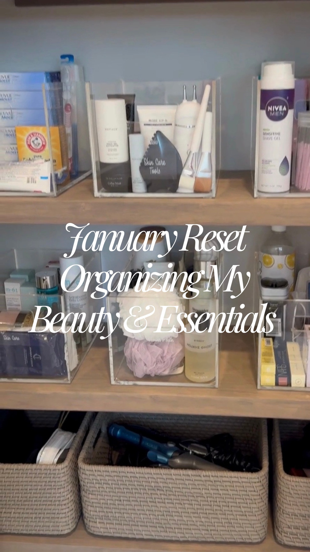 Starting the new year doesn’t have to mean overhauling everything at once. Sometimes the biggest resets begin by tackling one small overlooked space —like a bathroom linen closet! ✨ all products linked are EXACT, with the exception of the  wooden shelves. 