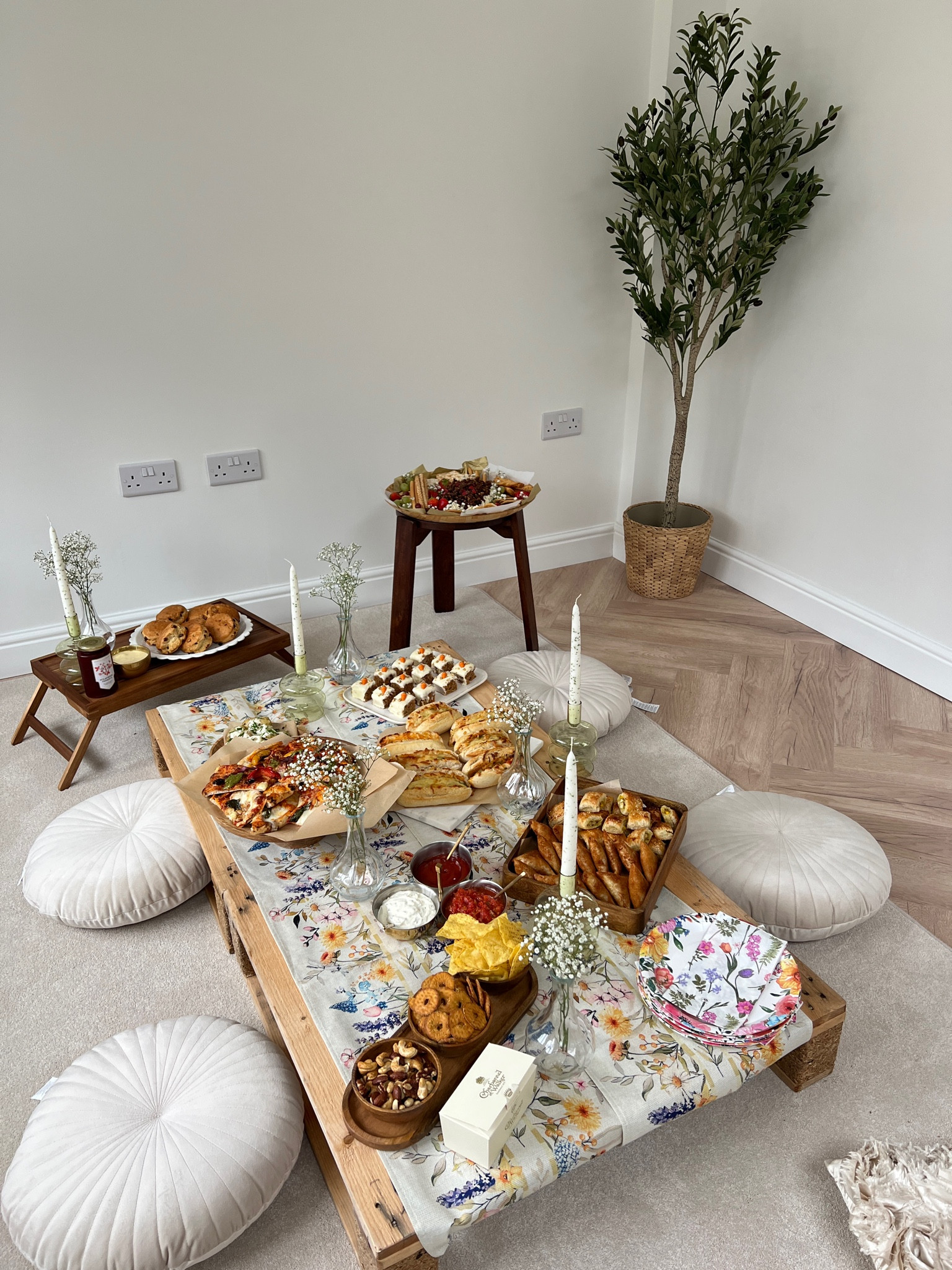 hosting 🫶🏽


#LTKSeasonal #LTKhome #LTKeurope