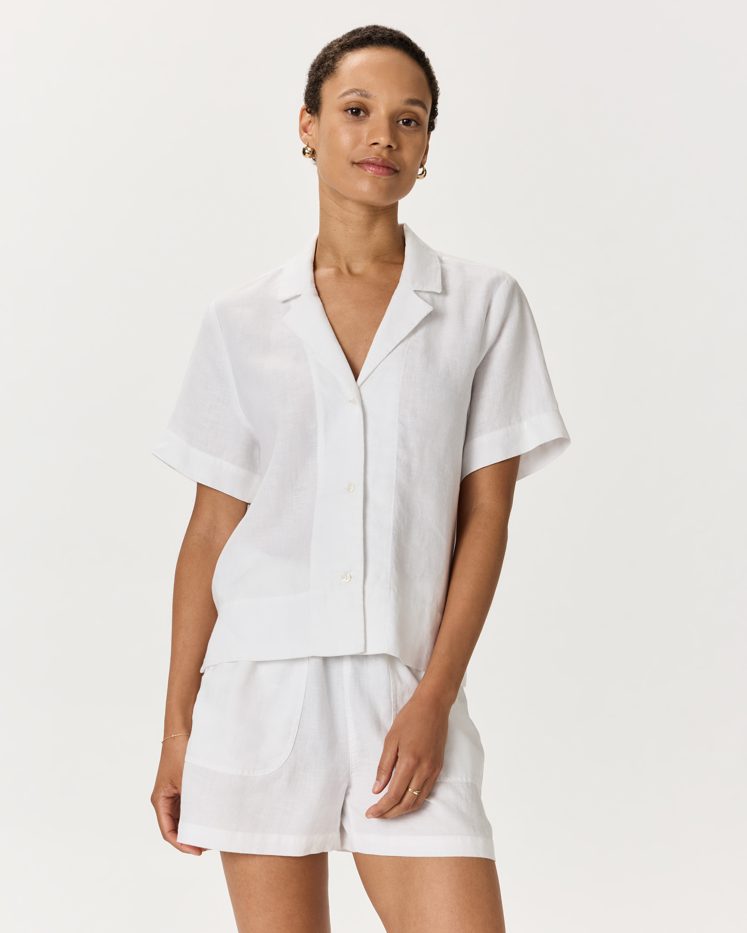 Quince | Women's Short Sleeve Shirt in White, Size Small, Linen | Quince