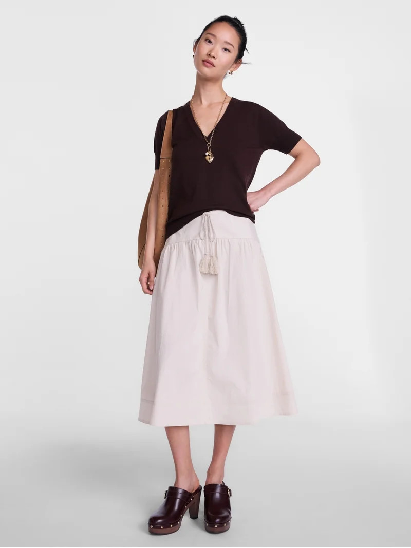 Scenario Women's V-Neck Lightweight Sweater with Short Sleeves, Sizes XS-XXXL | Walmart (US)