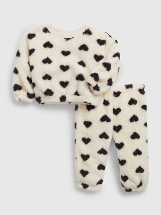 Baby Heart Sherpa Outfit Set | Gap (US)