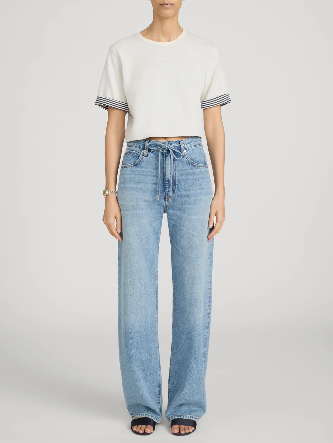 The Off Duty Drawstring Bow -- Rinse | Frame Denim