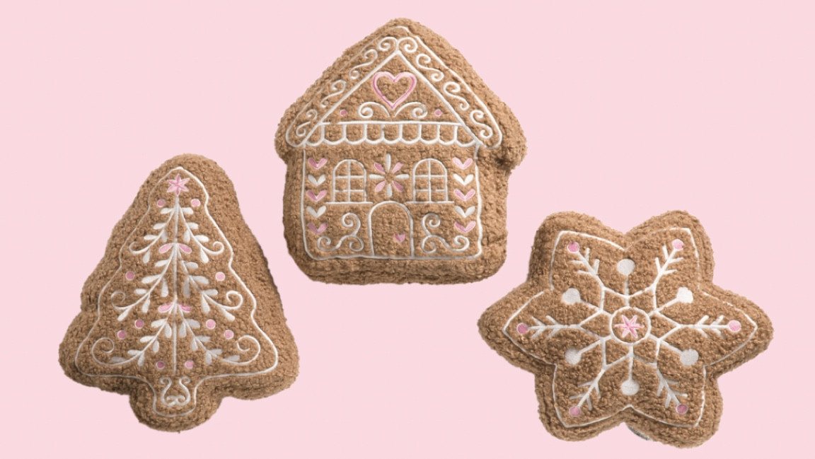 Gingerbread pillows 🎀 

#LTKGiftGuide #LTKSeasonal #LTKHoliday