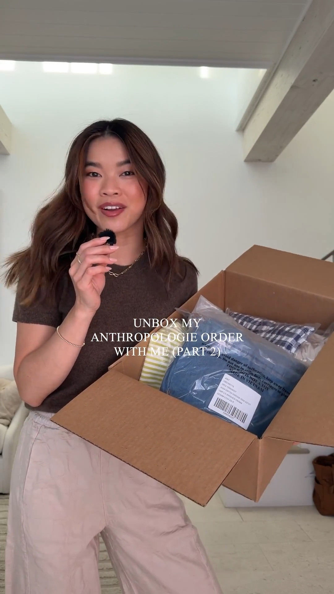 Anthropologie sale March 6th - 9th. Use my Anthropologie discount code “CHLOE20” for 20% off on order of $100+!

intro outfit:
top size XS, linen pants size XXS
denim romper - XS petite 
white jeans- 24 petite
gingham top- XS
light wash denim jeans - 24 in this is how I roll
stripe button up - XS petite in yellow stripe
white tank - XS
lime green tank - XS in split pea
white top - XS
medium wash denim - 23 extra short in medium 





Petite style, petite fashion, mom outfit, mom style, petite pants, petite outfit ideas, petite outfits, best pants for petite, petite denim, spring style, spring outfits, beach outfits, spring break 

 

#LTKPetite #LTKSpringSale #LTKmomlife