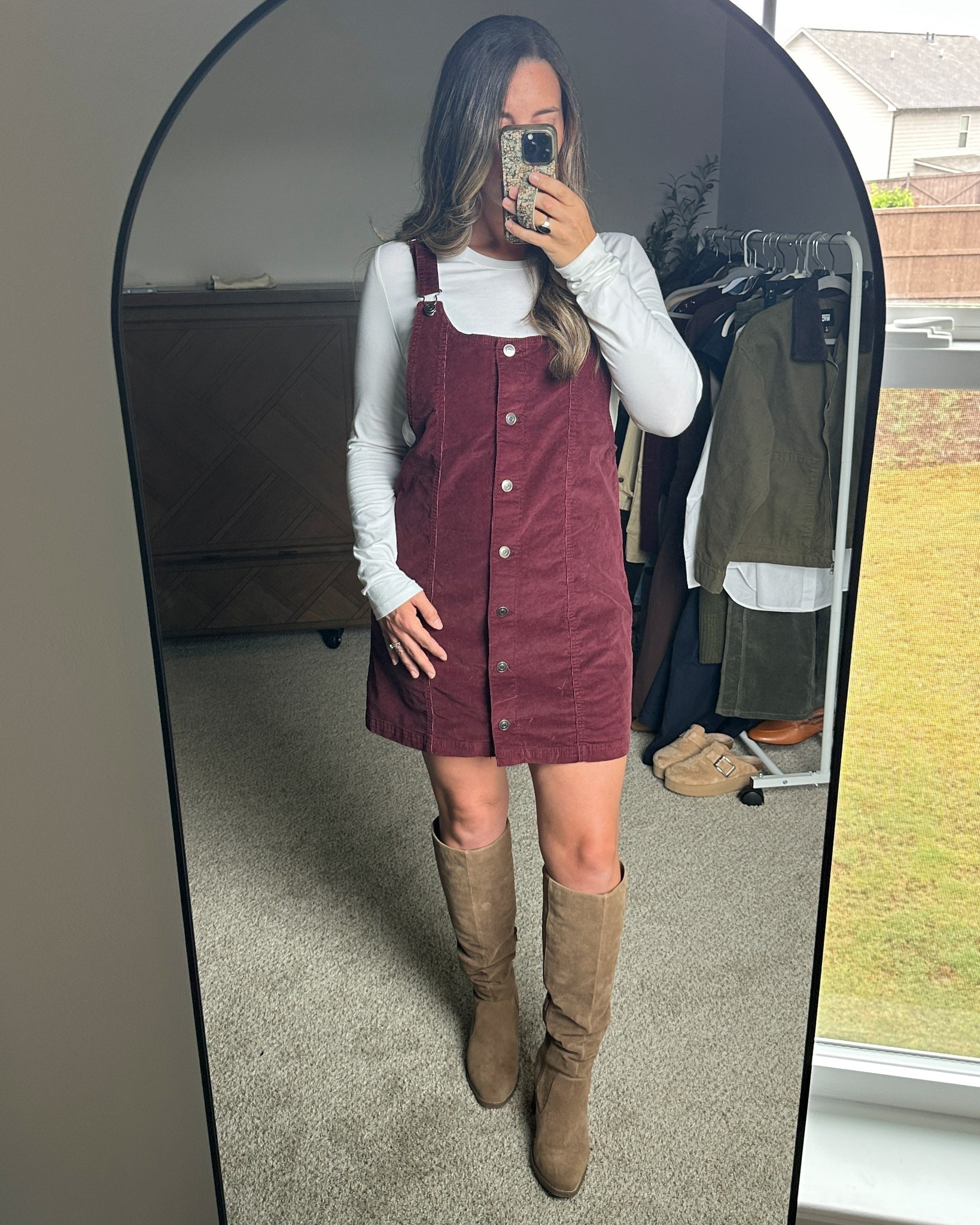 Walmart Deals are here! 💙
Sharing my recent Walmart Fashion Finds! 
-Celebrity Pink Corduroy Pinafore Mini Dress Soze L: this is ADORABLE. I love this wine red color and the fabric is really soft. It does have a slight snug fit to it, so be mindful of that! This is somehow under $20!!!

#LTKSeasonal #LTKSaleAlert #LTKMidsize