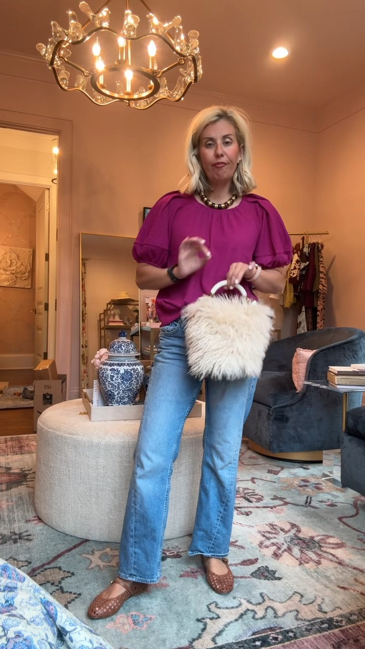 Perfect top for this time of year! Layer it up for later on in the season. 
Top - xs 
Jeans - 26P
Mary Jane’s - 7.5 (1/2 size down)

#LTKdayinmylife #LTKootd #LTKmomlife