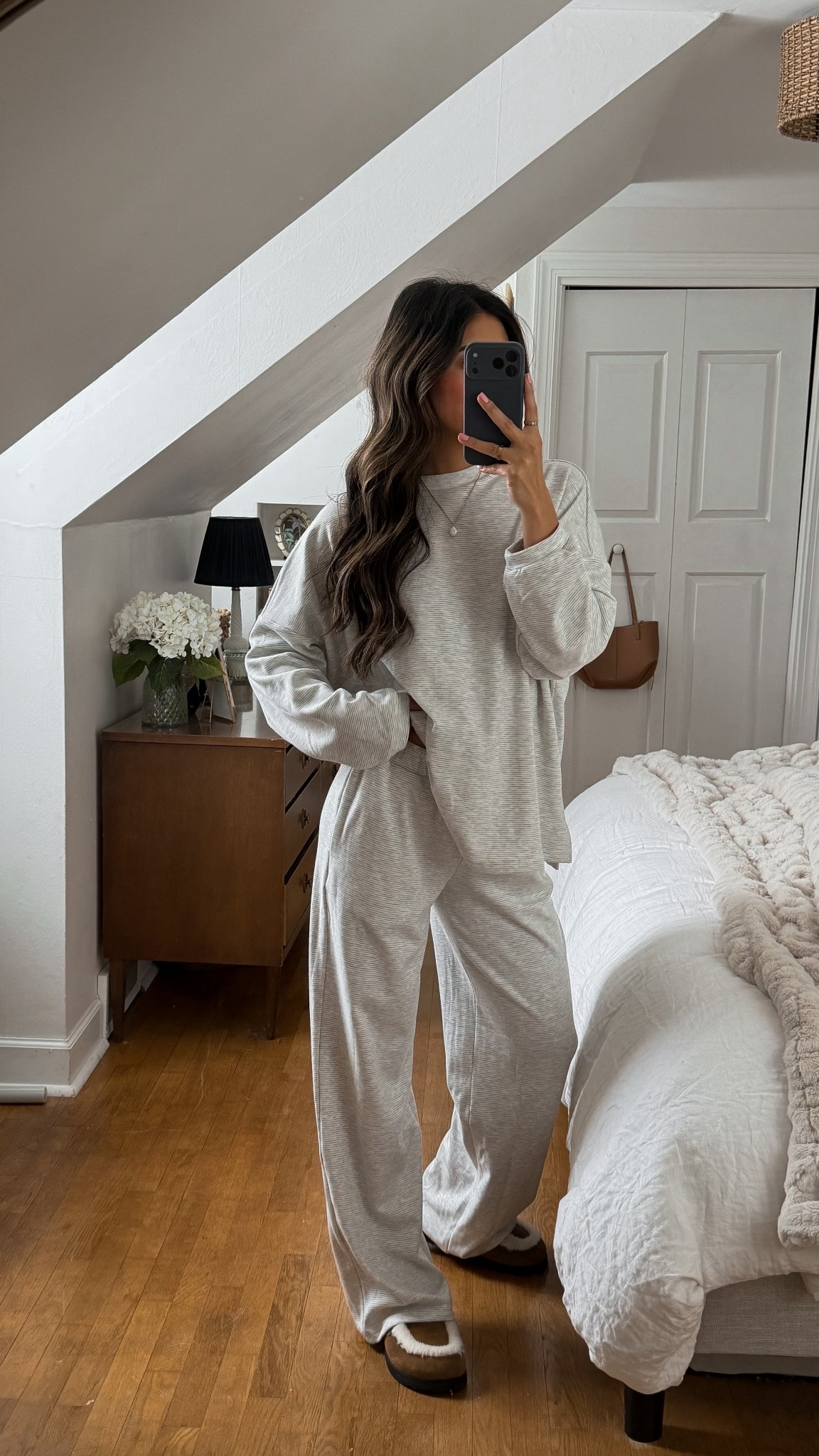 The actual SOFTEST lounge set. Feels like a cloud and is so cute. This set sells out so fast, but there are still a few heather grey stripe sets left in stock! Oversized fit- wearing XS.
code: JENNIFERSWEET to save 10%. 