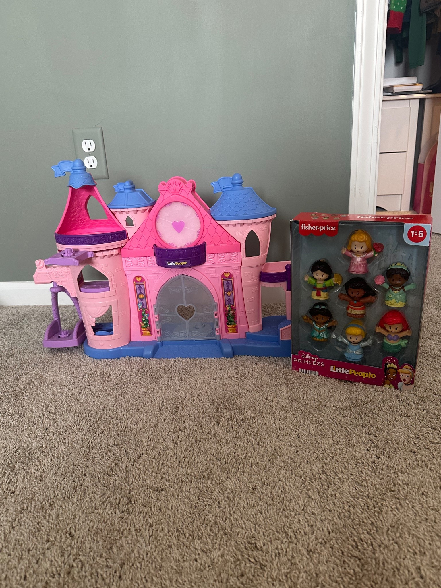 Toddler gift ideas! Little people princess castle and princesses #toddlergifts #kidsgifts #littlepeople #littlepeopleprincess

#LTKmomlife #LTKKids #LTKFindsUnder100