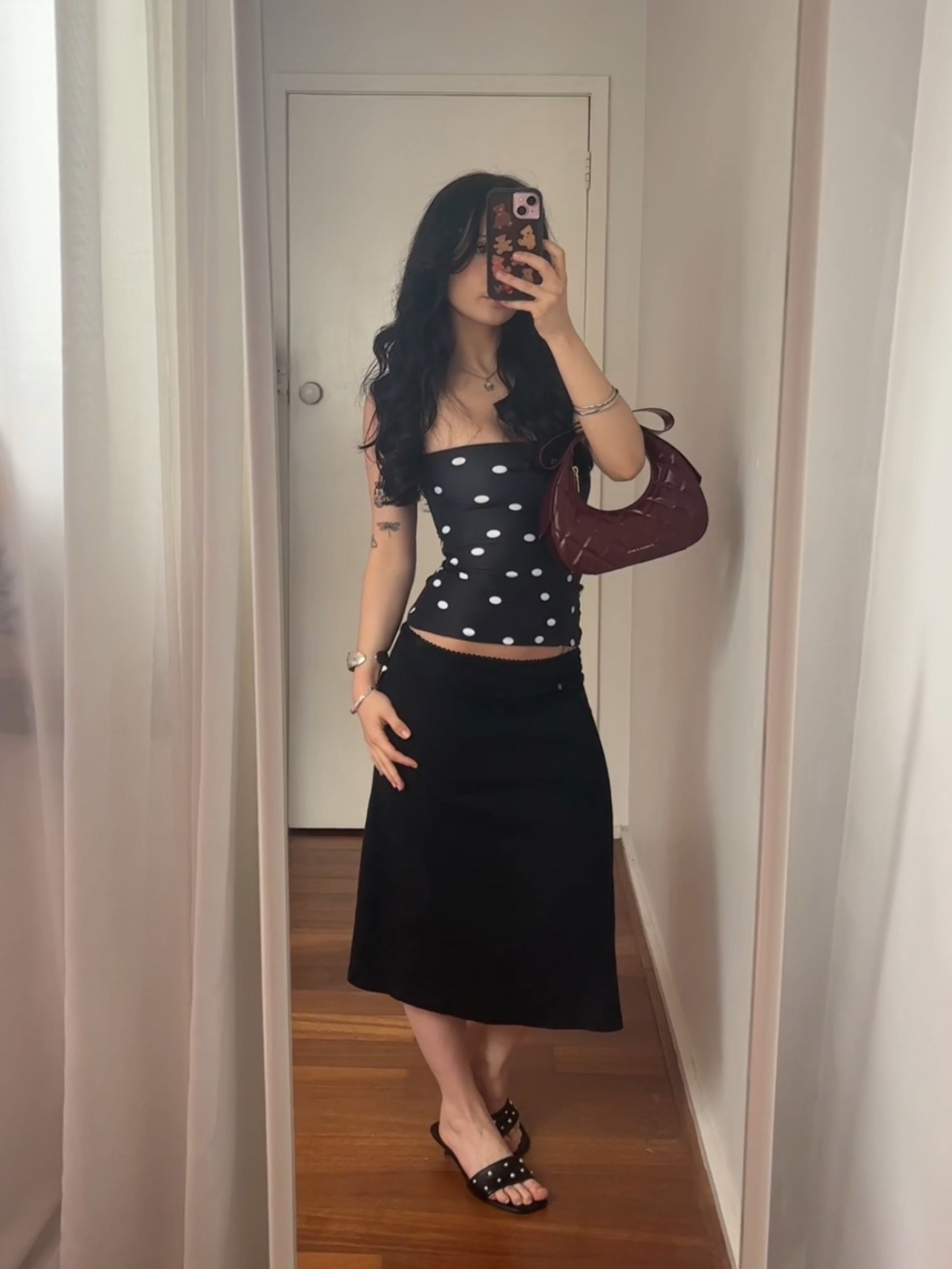 cutest handbag and midi skirt 🌀🌟💌 loving polka dots 

#LTKspring #LTKaustralia #LTKdatenight