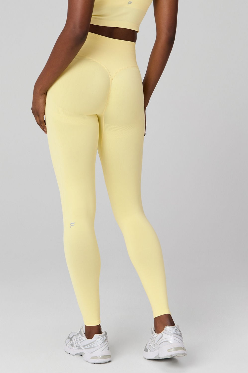 Seamless Scrunch High-Waisted Legging | Fabletics
