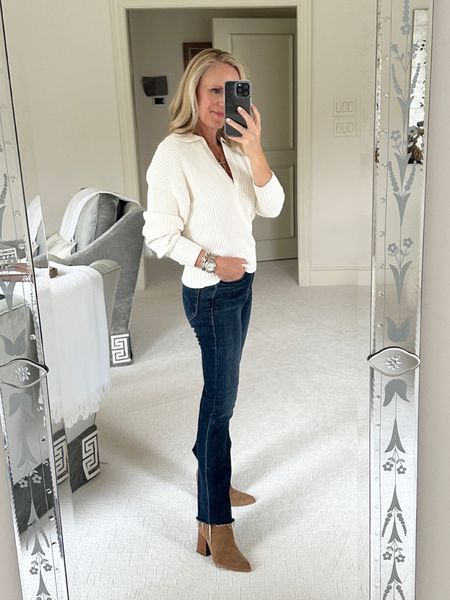 Fall Winter Look:

White J. Crew collared sweater, 
J. Crew denim dark wash jeans,
Rag & Bone brown tan suede booties

#LTKHoliday #LTKstyletip #LTKSeasonal