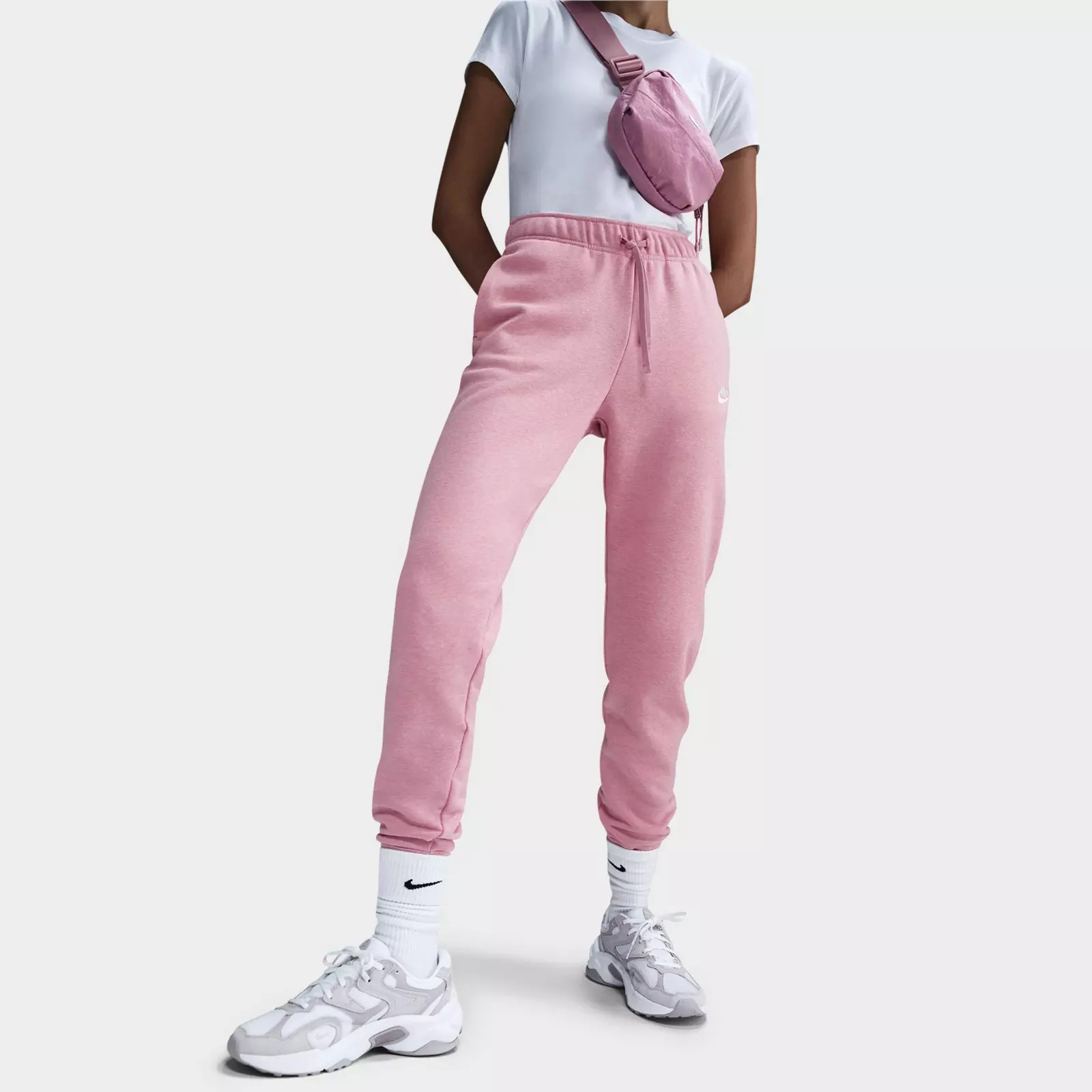 Women's Nike Sportswear Club Fleece Mid-Rise Jogger Pants | JD Sports (US)