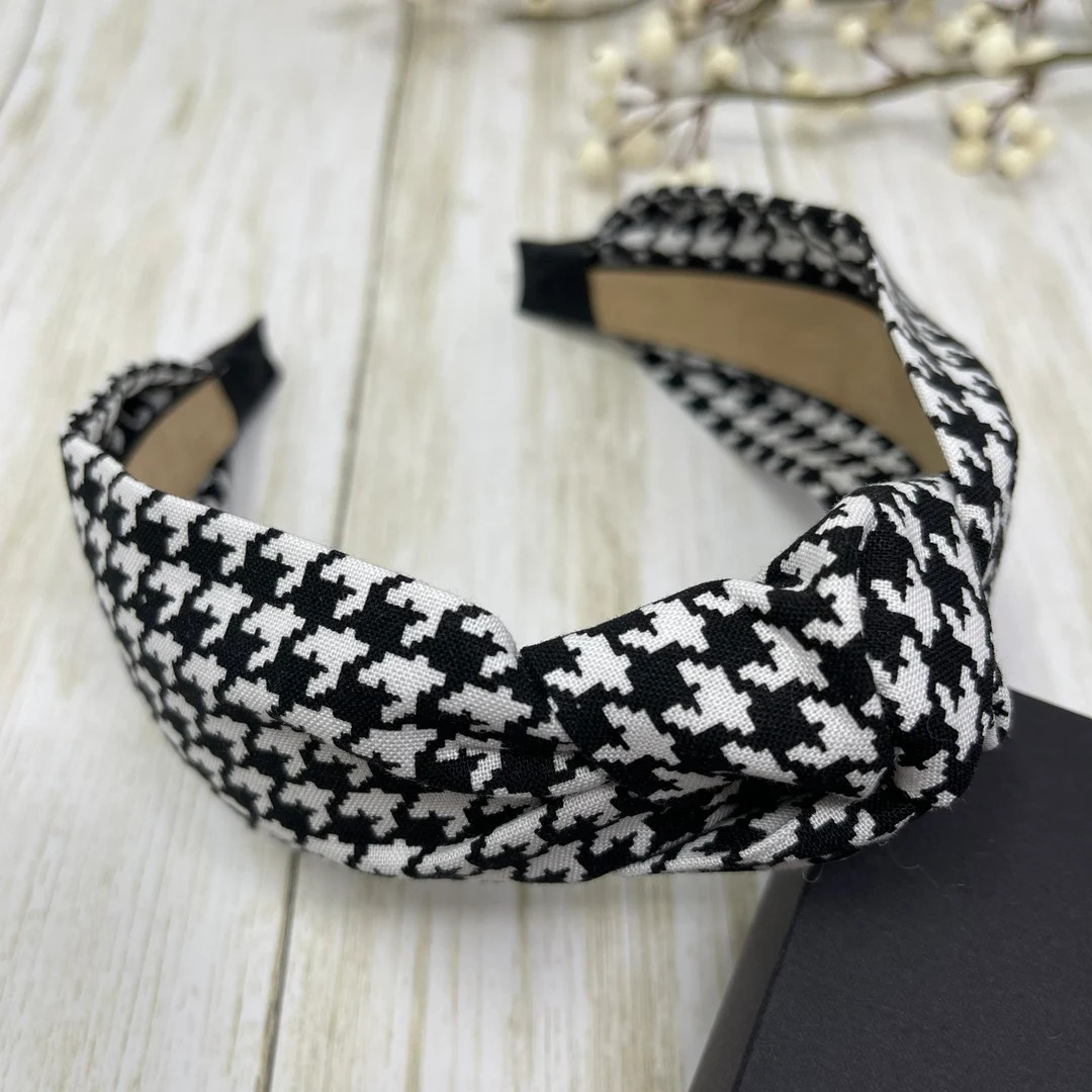 Houndstooth Knotted Headband for Woman - Etsy | Etsy (US)