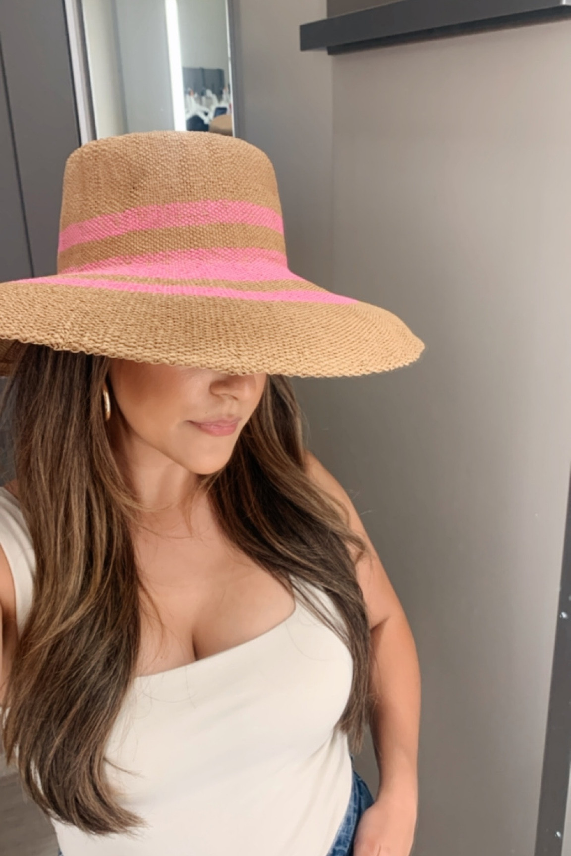 Barbie Pink straw hat 

Pool day ootd, vacation hat, straw hat, Barbie hat , Barbie movie , 

#LTKSeasonal #LTKswim
