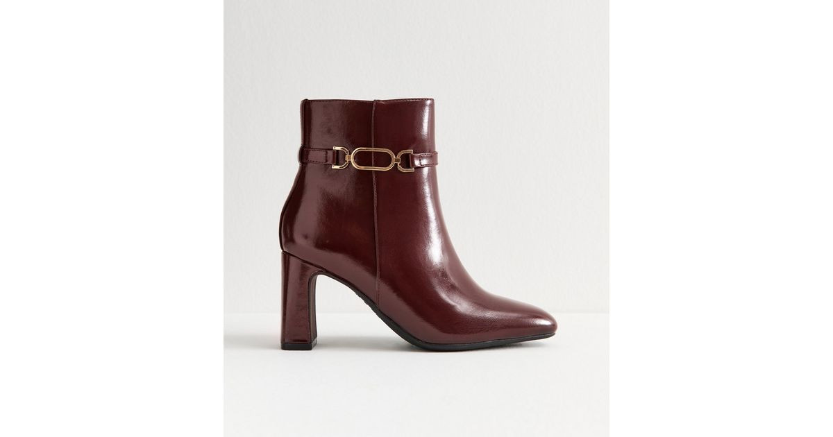 Wide Fit Burgundy Faux Leather Chain Trim Ankle Boots | New Look | New Look (UK)