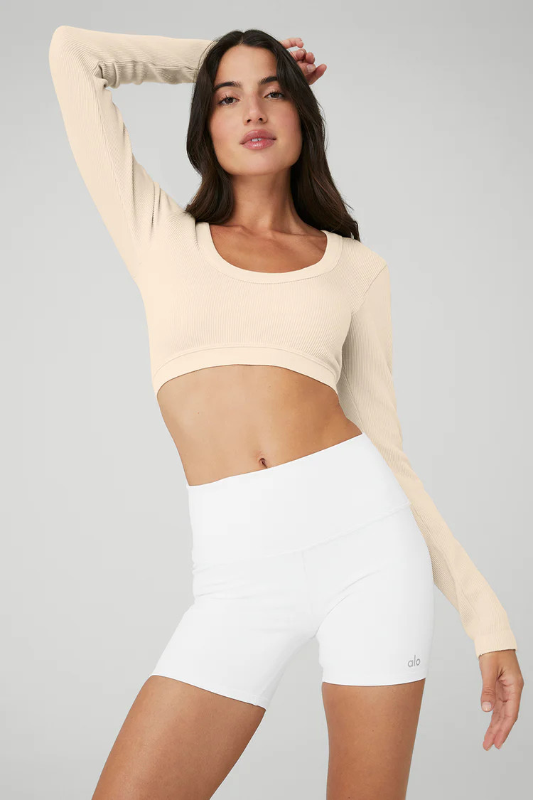 Seamless Ribbed Cropped Serene Long Sleeve | Alo Yoga (US)