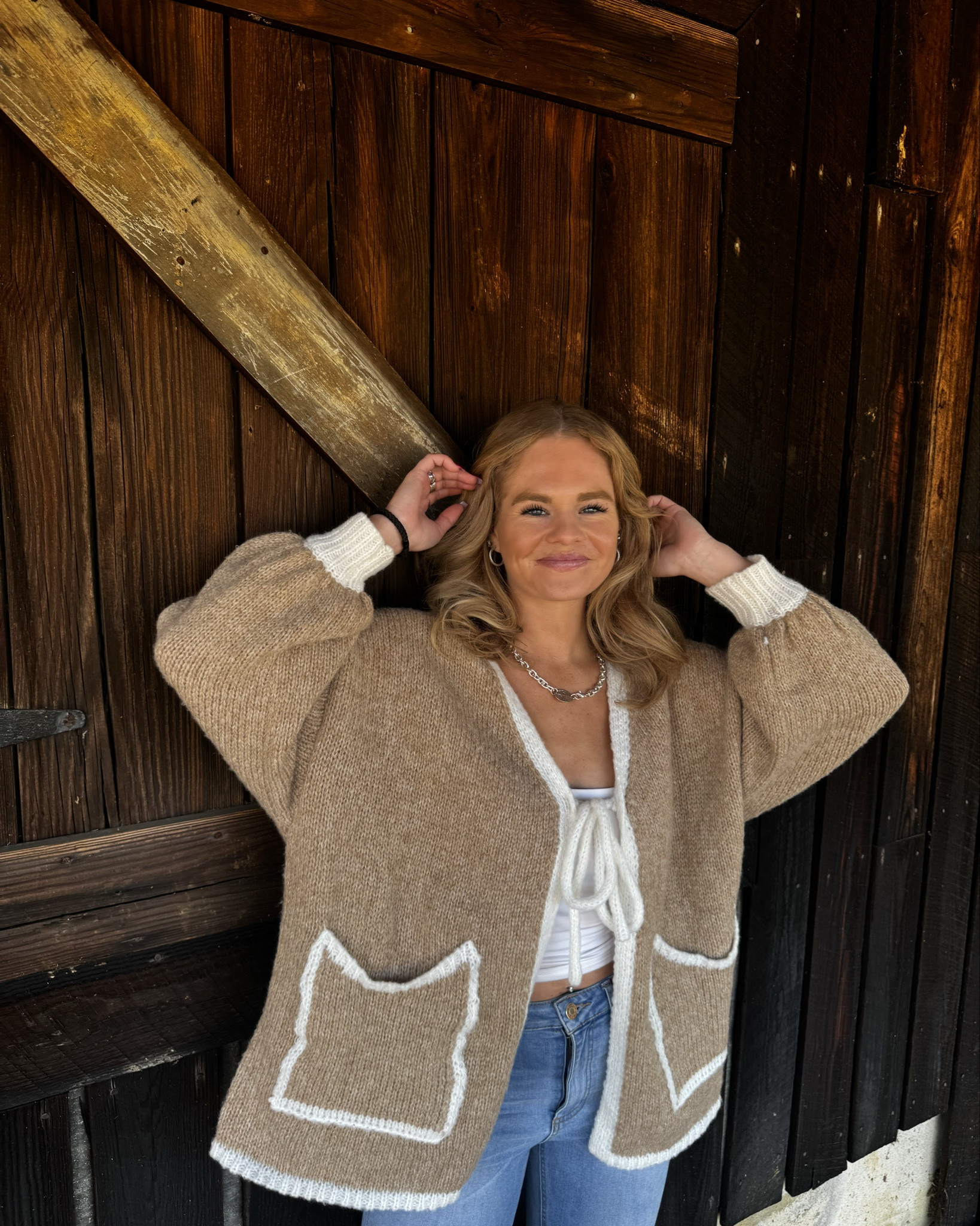 Fall Outfit & Oversized Sweater

#LTKStyleTip #LTKSeasonal #LTKBeauty