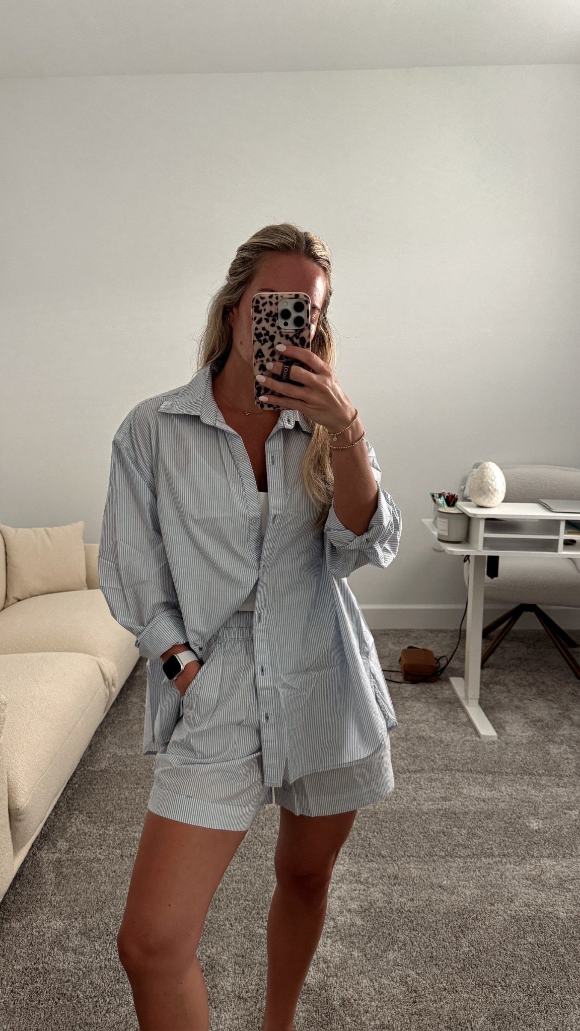 LTK SPRING SALE! Aerie 30-50% off sitewide + extra 20% off with code SPRINGLTK20

Wearing a medium in top & & small in shorts

athleisure sale, women cozy set sale, gift for her, workout sale, fitness sale, activewear sale, aerie sale, walking fit, Pilates fit, yoga sale 

#LTKActive #LTKSaleAlert #LTKSpringSale