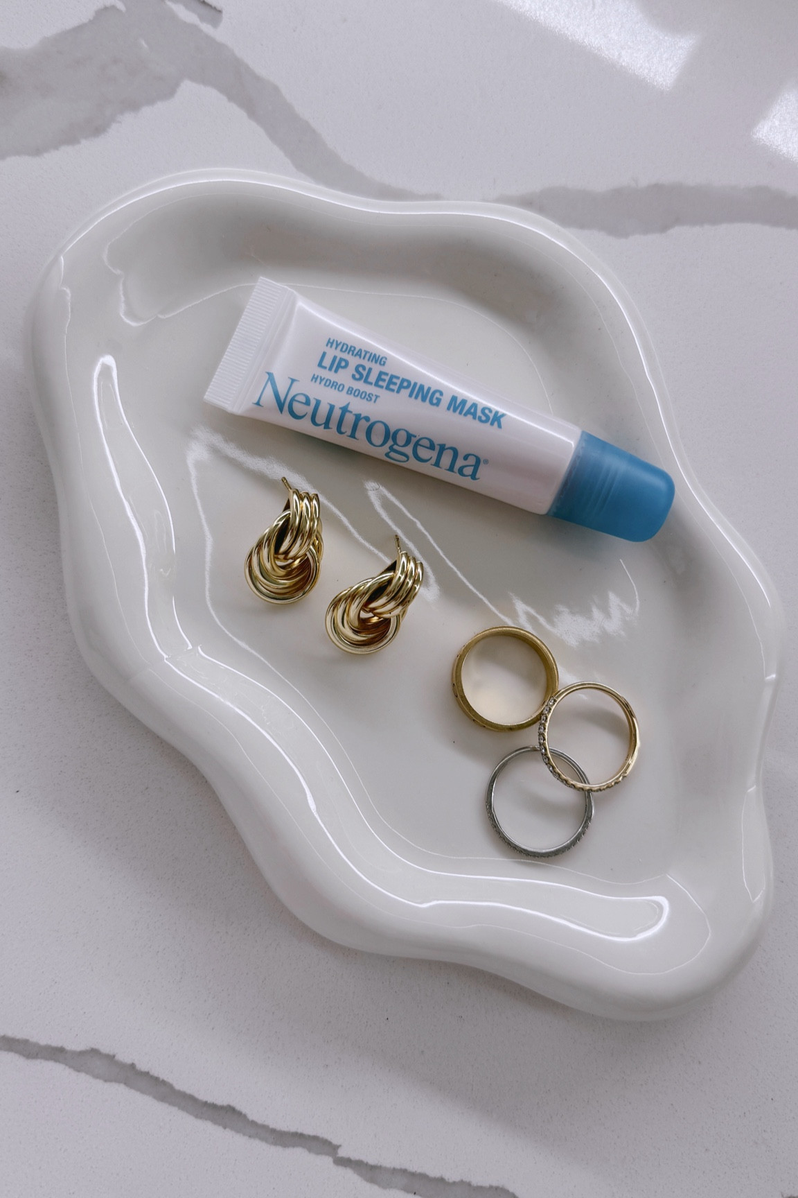 12/10 for this lip sleeping mask!! I am obsessed!!! 

#LTKFindsUnder50 #LTKBeauty #LTKFindsUnder100