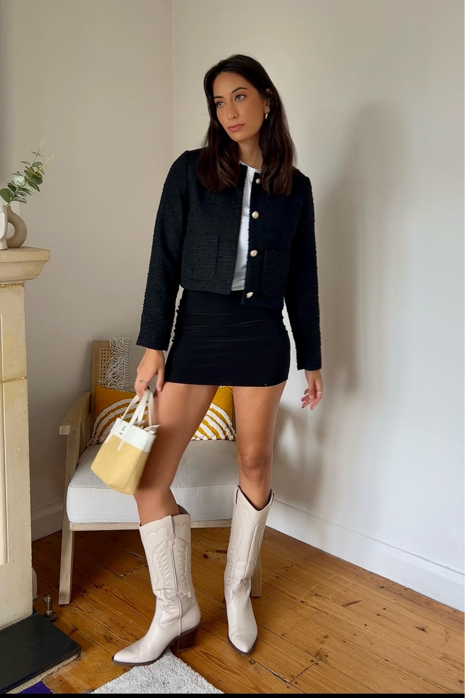 Autumn black mini skirt outfit 💕

#LTKSeasonal #LTKeurope