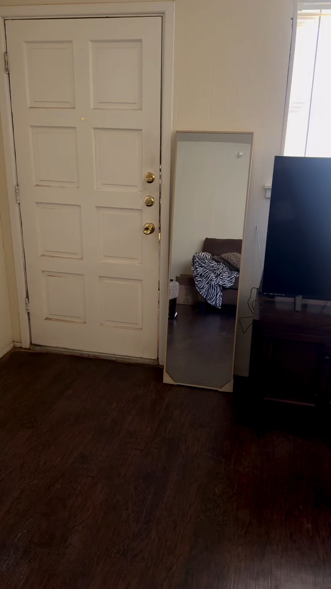 My post gym routine. 
I started making it a priority to get dressed after working out, it sets the tone for the day.

#LTKBeauty #LTKFindsUnder50 #LTKPlusSize