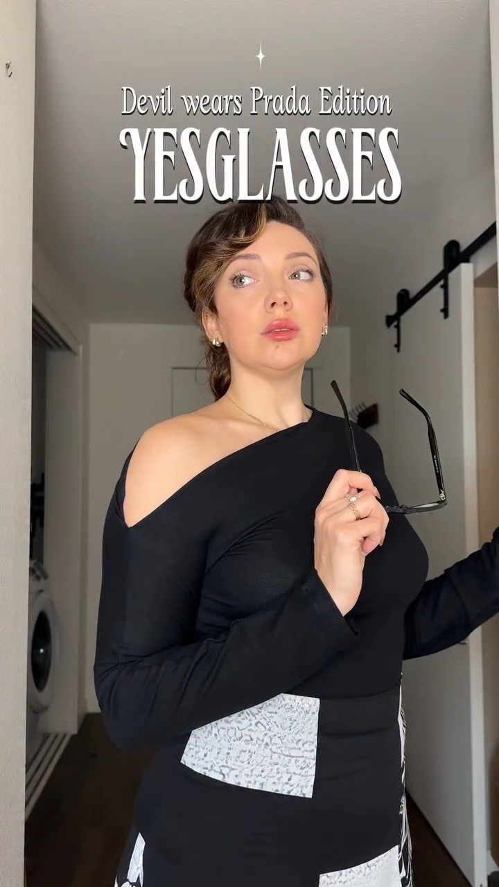 @yesglasses with the best styles for everyday and standout! 

#yesglasses #glassesaresexy #eyeglasses #devilwearsprada