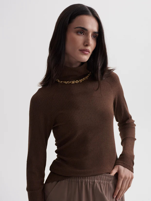 Roya Rollneck Long-Sleeve Tee4 ReviewsA must-have layer, the Roya combines warmth and style in on... | Varley US